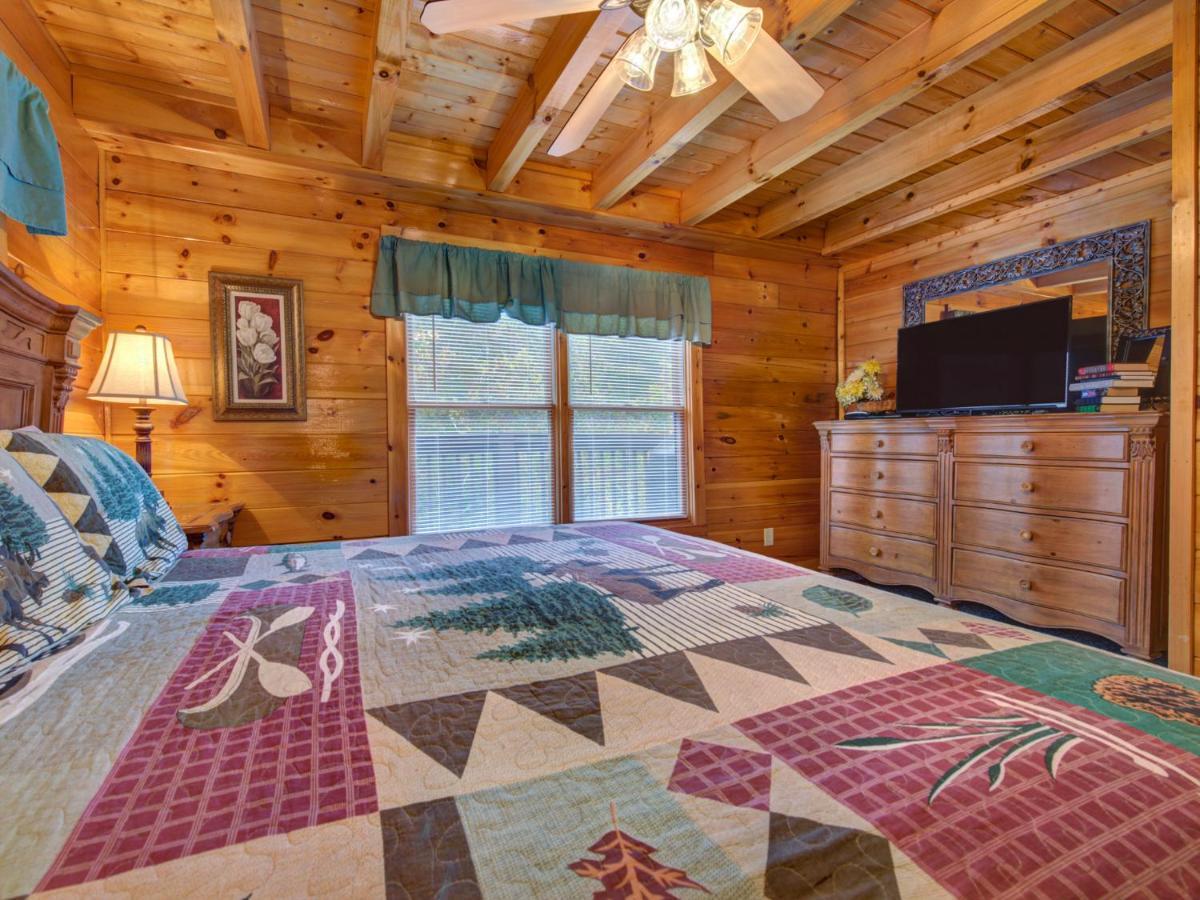 Mountain Flower Pigeon Forge Bagian luar foto