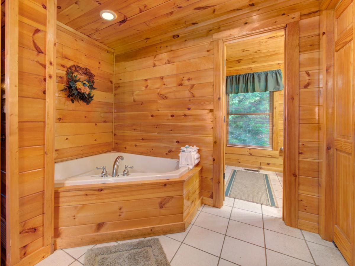 Mountain Flower Pigeon Forge Bagian luar foto